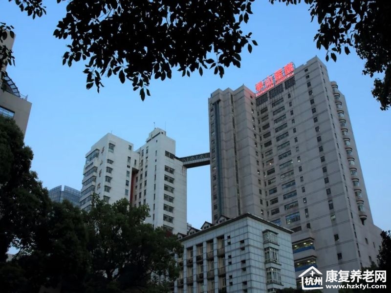 复旦大学附属华山医院康复医学科